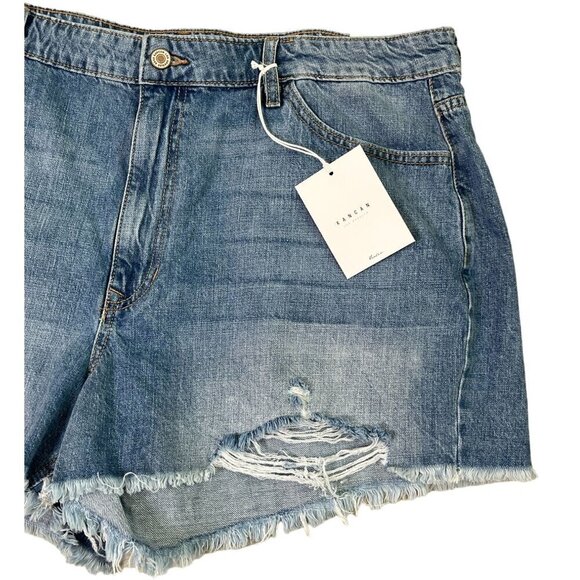 KanCan Estilo High-Rise Distressed Denim Shorts 3XL – NWT - Picture 4 of 10